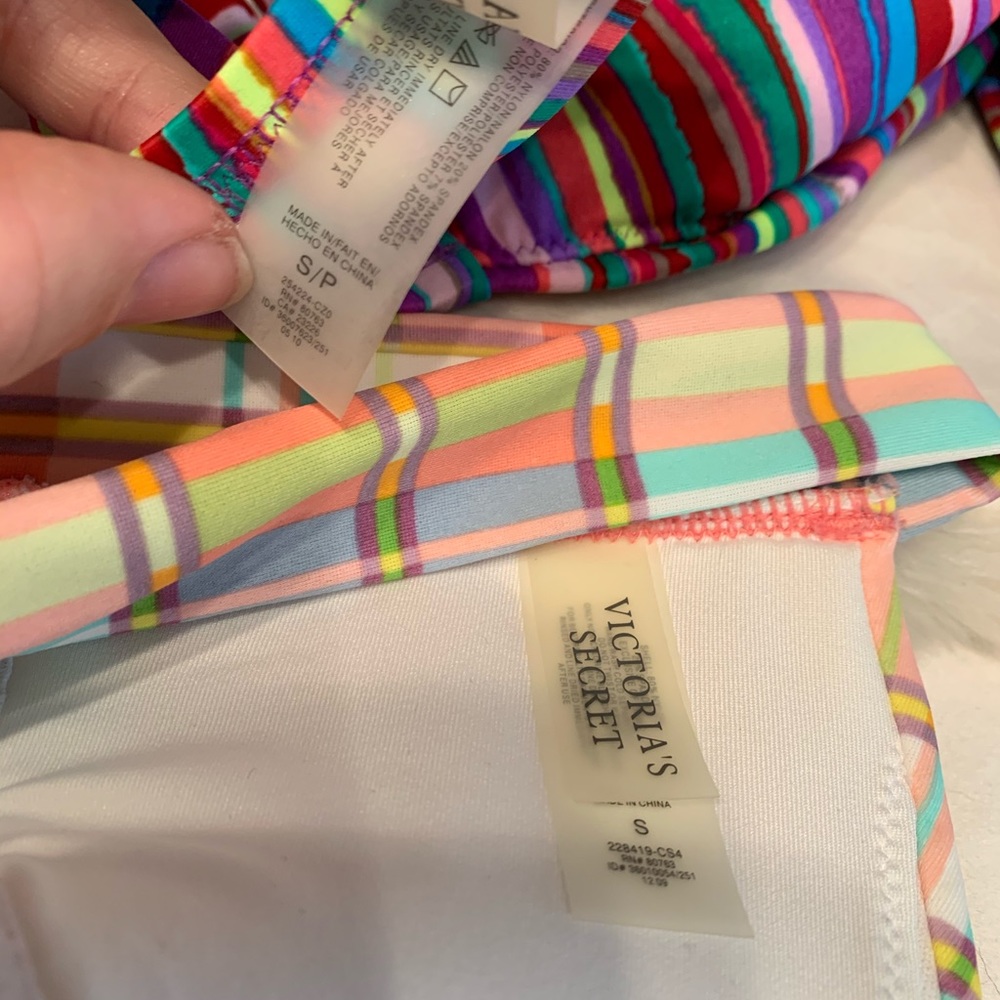 Bundle of VS Swim bottom and tops! - Picture 2 of 5